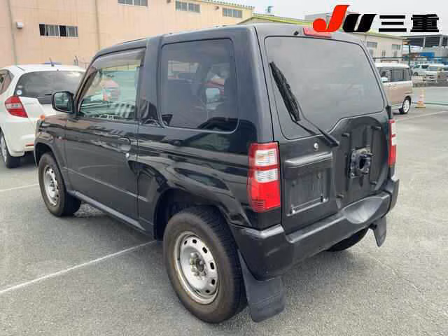 MITSUBISHI PAJERO MINI