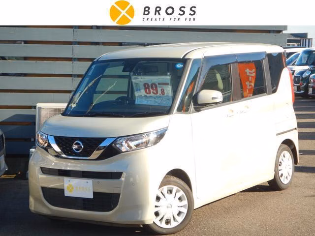 NISSAN ROOX