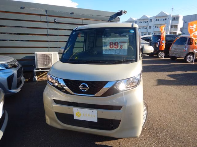 NISSAN ROOX
