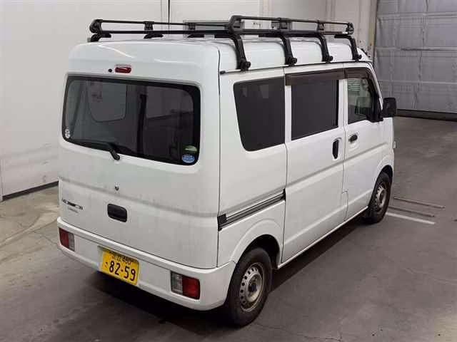 MITSUBISHI MINICAB