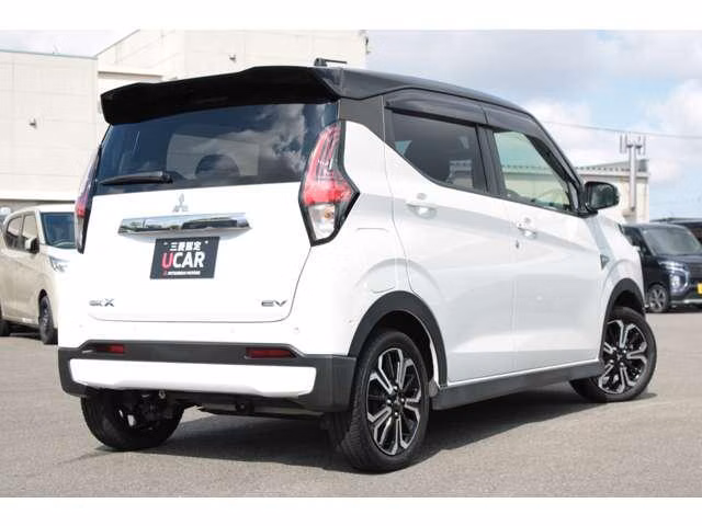 MITSUBISHI EK X EV