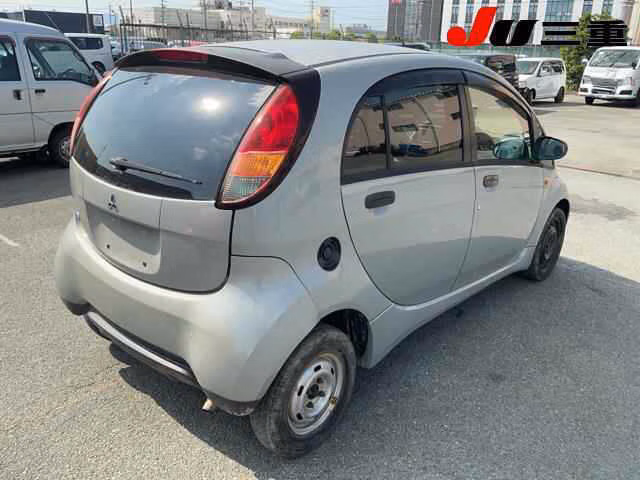 MITSUBISHI I
