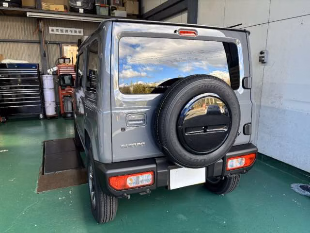 SUZUKI JIMNY