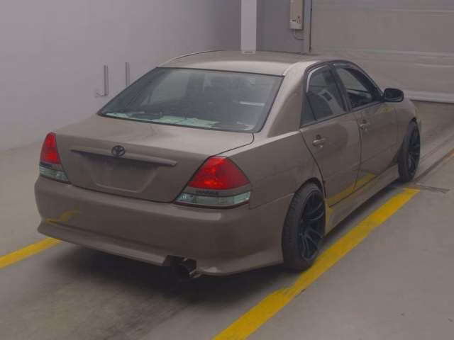 TOYOTA MARK II