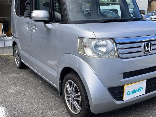 HONDA N-BOX