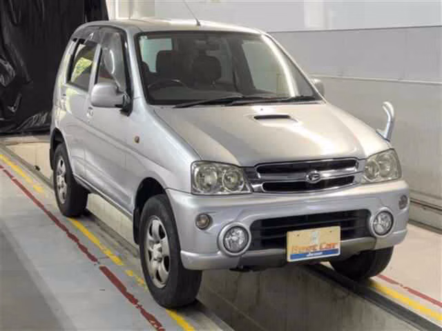DAIHATSU TERIOS KID