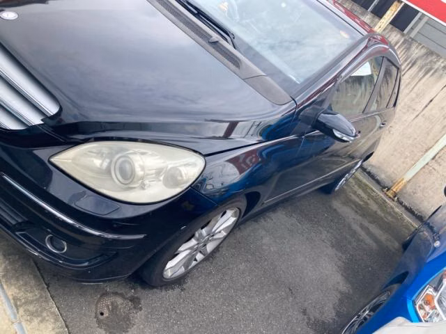 MERCEDES-BENZ B-CLASS