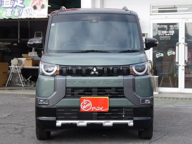 MITSUBISHI DELICA MINI