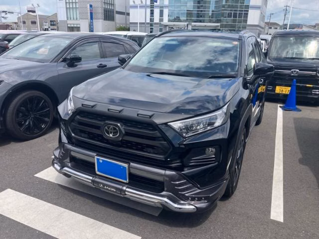 TOYOTA RAV4