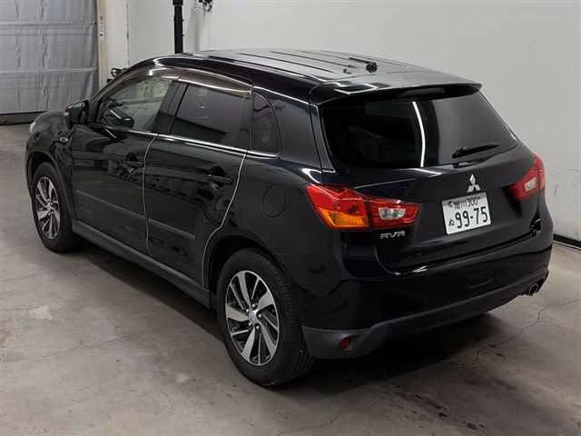 MITSUBISHI RVR