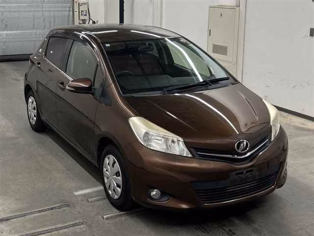TOYOTA VITZ