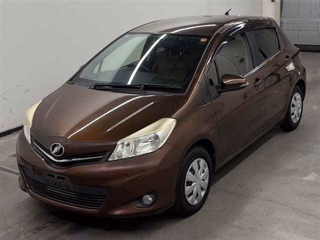 TOYOTA VITZ