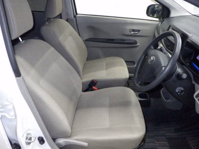 TOYOTA PIXIS EPOCH