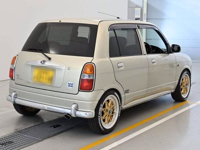 DAIHATSU MIRA GINO