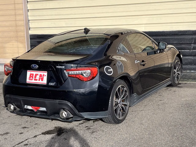 SUBARU BRZ