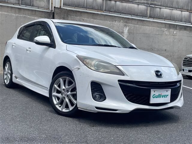 MAZDA AXELA