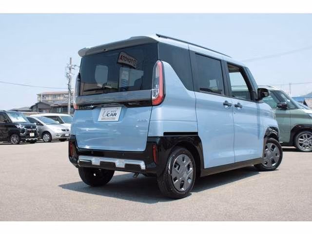 MITSUBISHI DELICA MINI