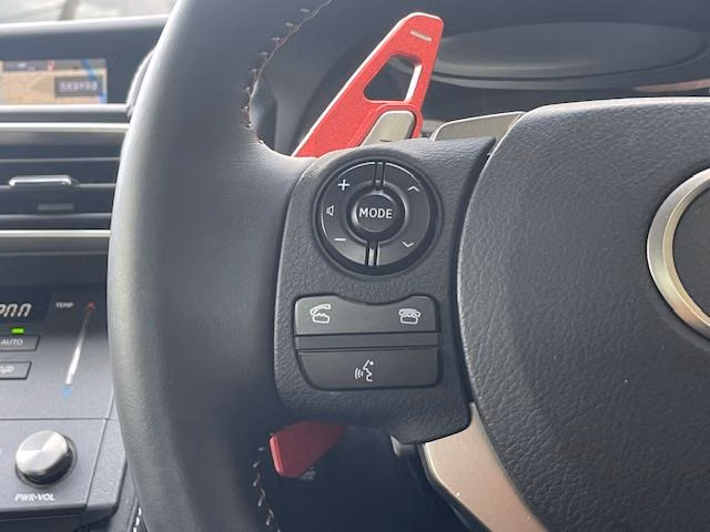 LEXUS IS300H