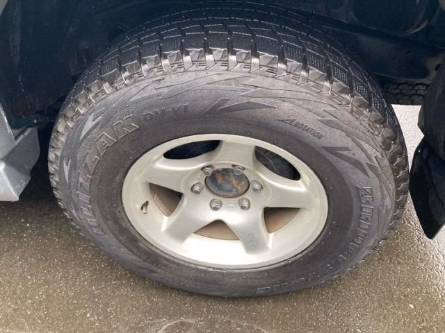 TOYOTA HILUX SURF