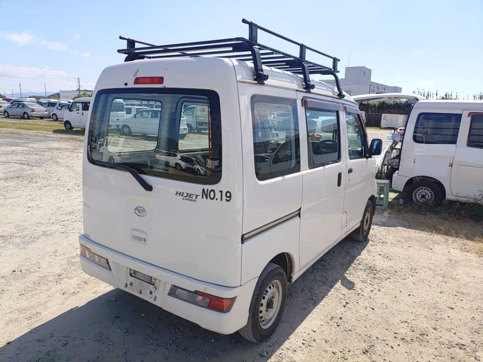 DAIHATSU HIJET