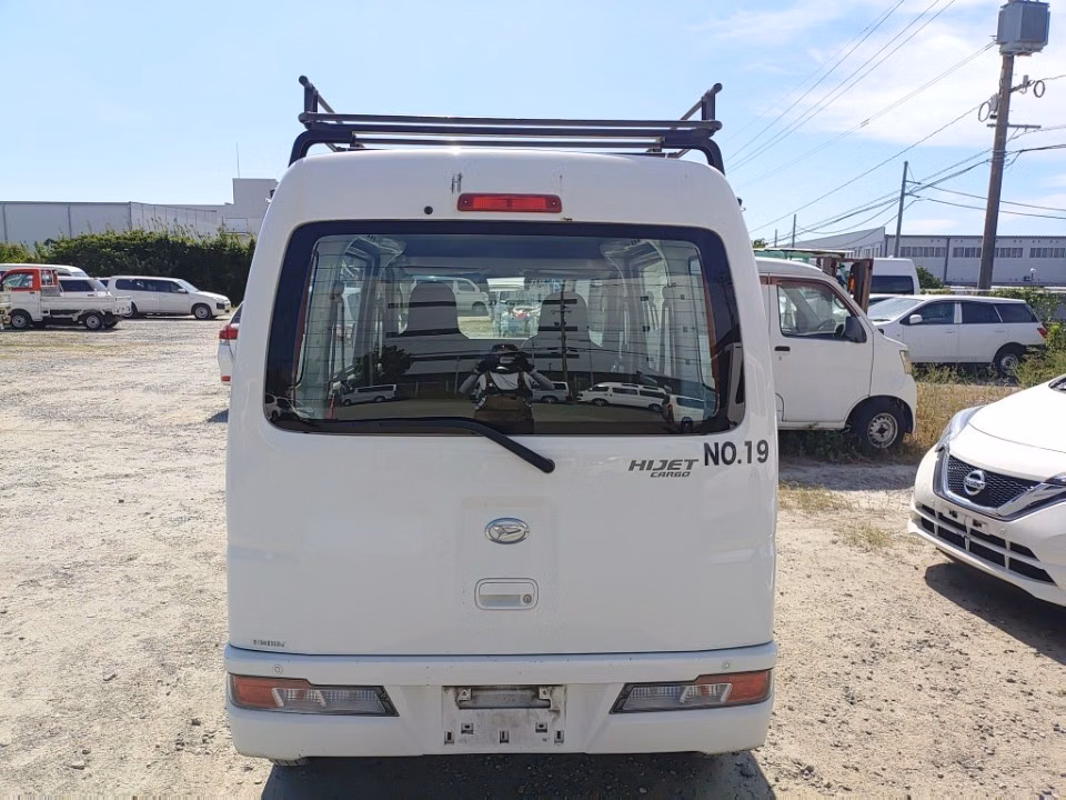 DAIHATSU HIJET