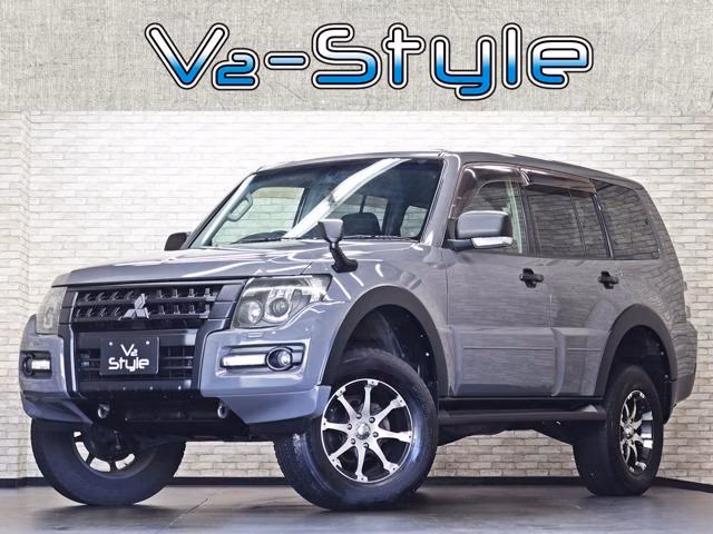 MITSUBISHI PAJERO