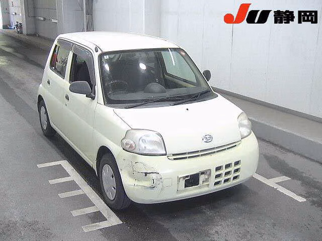 DAIHATSU ESSE