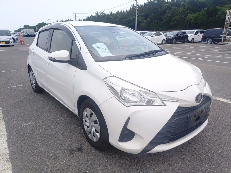 TOYOTA VITZ