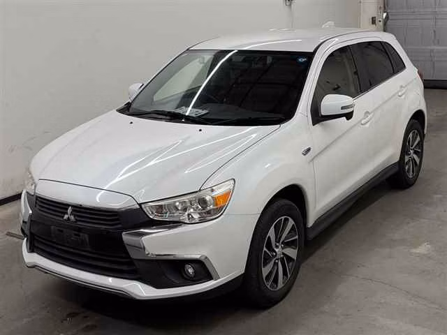 MITSUBISHI RVR