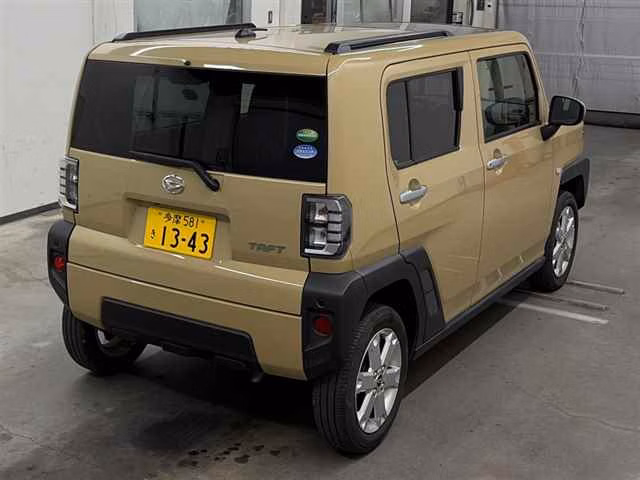 DAIHATSU TAFT