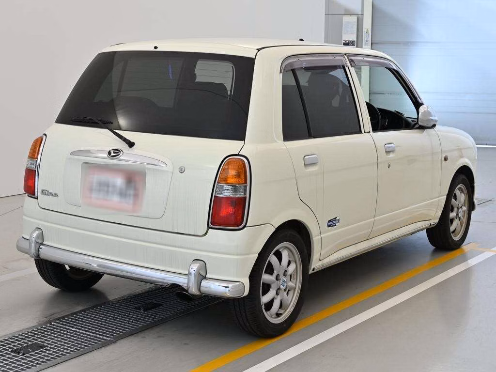 DAIHATSU MIRA GINO