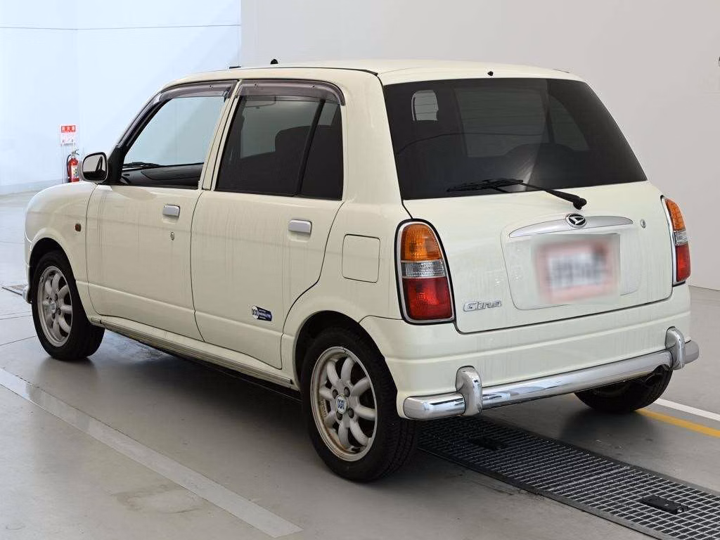 DAIHATSU MIRA GINO