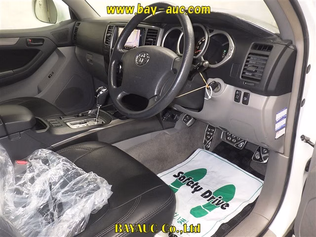 TOYOTA HILUX SURF