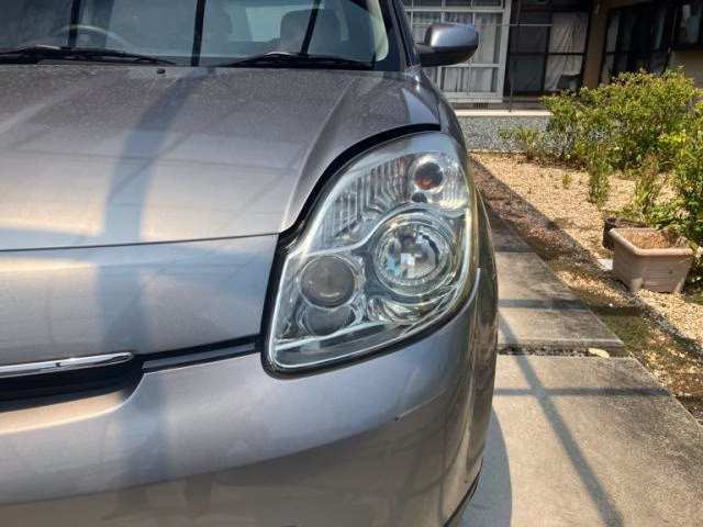 MAZDA VERISA