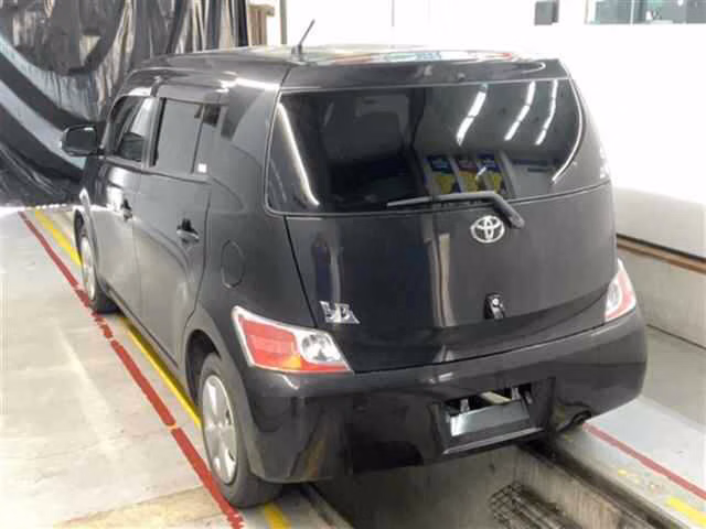 TOYOTA BB