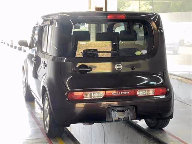 NISSAN CUBE