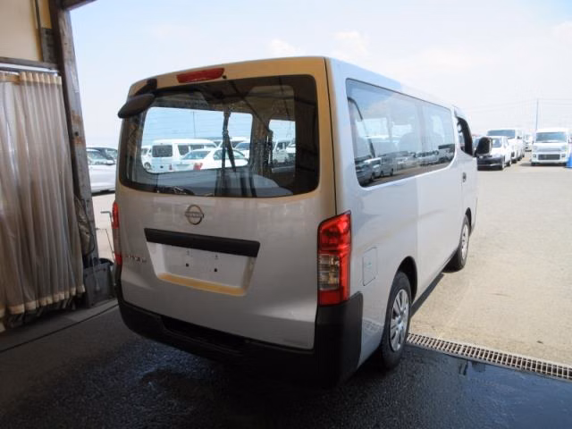 NISSAN CARAVAN