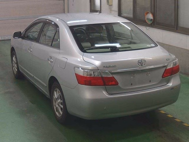 TOYOTA PREMIO