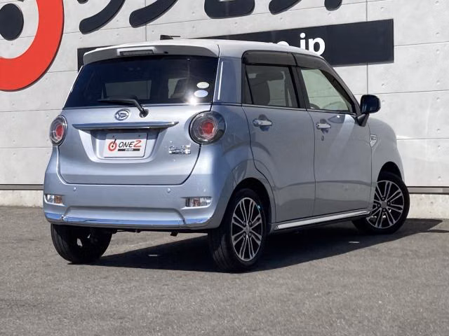 DAIHATSU CAST