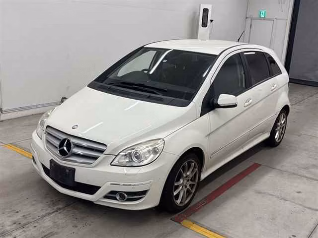 MERCEDES-BENZ B-CLASS