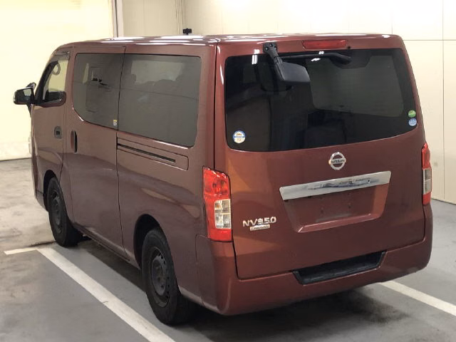 NISSAN NV350 CARAVAN