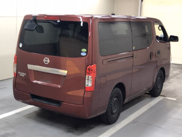 NISSAN NV350 CARAVAN