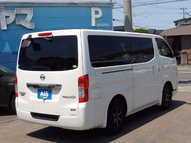 NISSAN NV350 CARAVAN