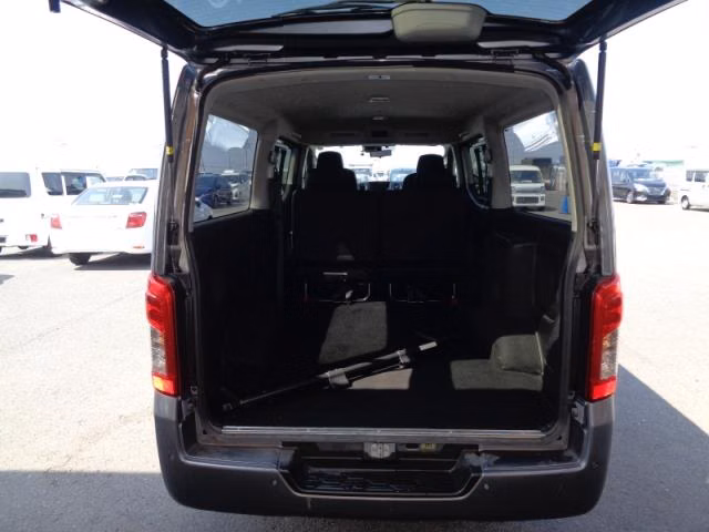NISSAN CARAVAN