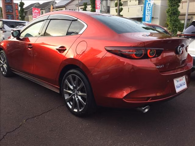 MAZDA MAZDA3