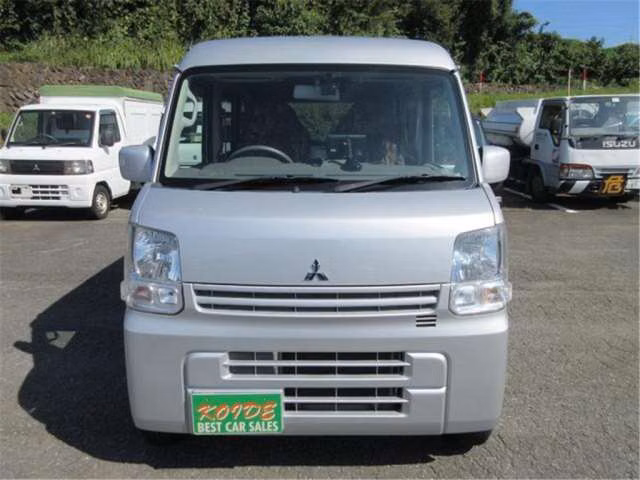 MITSUBISHI MINICAB
