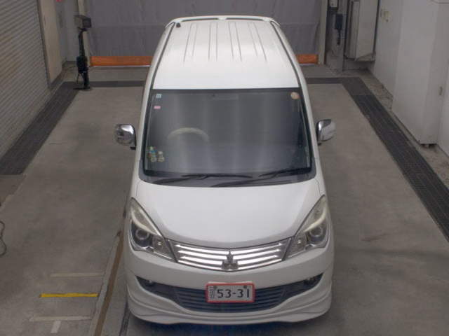 MITSUBISHI DELICA D:2