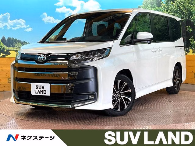 TOYOTA NOAH