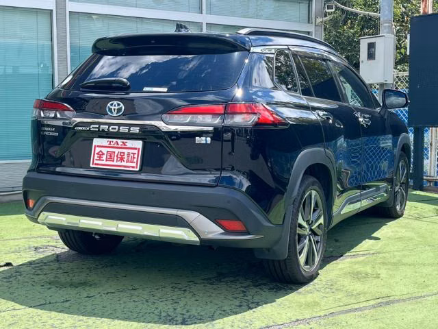TOYOTA COROLLA CROSS