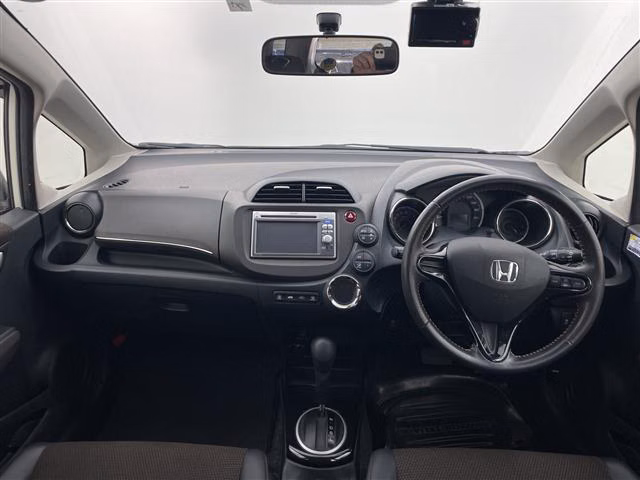 HONDA FIT SHUTTLE